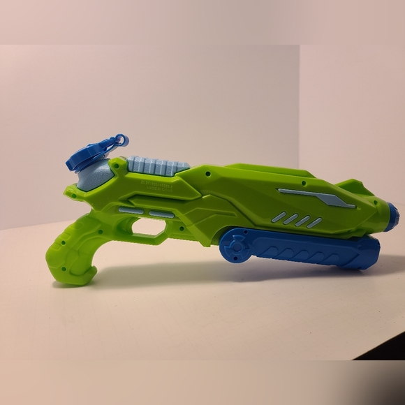 JINRUCHE Super Soaker Water Gun, Squirt Guns for Kids Adult, (T-A1) - Picture 1 of 4